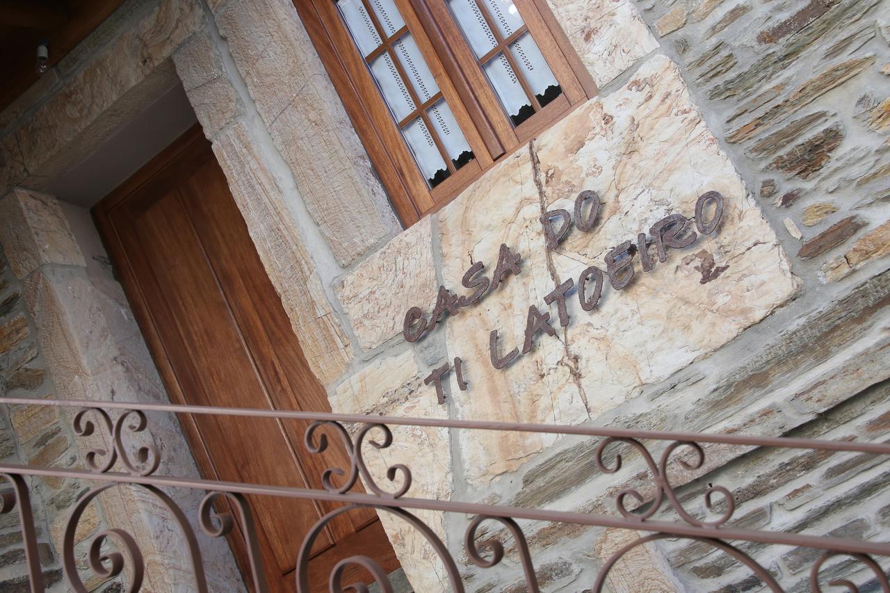 בית הארחה טורה דה מונקורבו 	Casa Do Ti Latoeiro מראה חיצוני תמונה